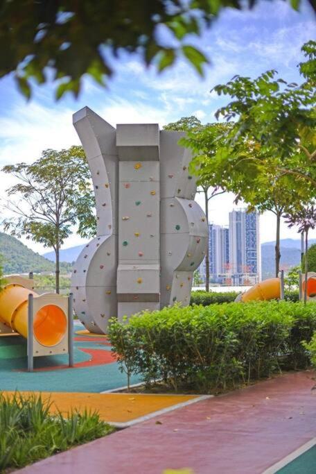 10Mins To Klcc W Lrt+Mall+Netflix Muji Urban Kuala Lumpur Exterior photo